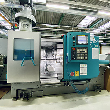 Machine CNC pour décolletage de précision
